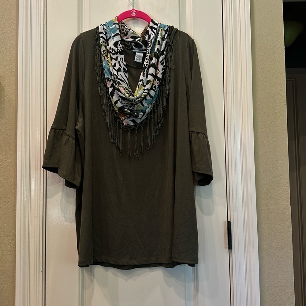 Catherine’s womens blouse